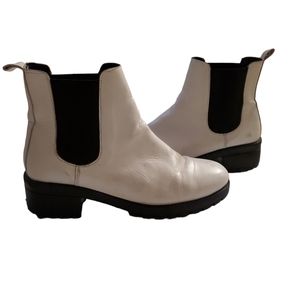 Lavorazione Artigiana White Leather Chelsea Chunky Boots - 10